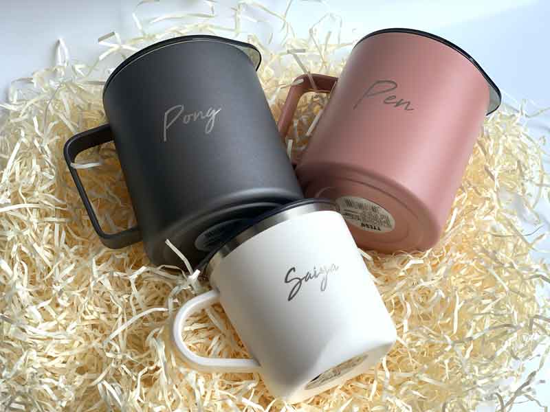 สลักลายโลโก้บนแก้วน้ำ แบบเปลี่ยนชื่อได้