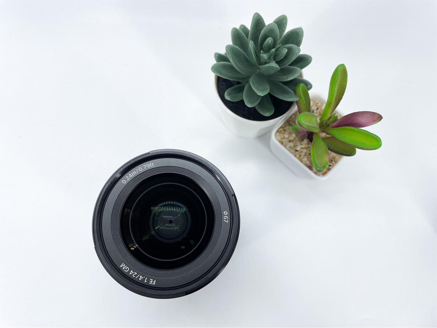Sony Lens FE 24mm F1.4 GM