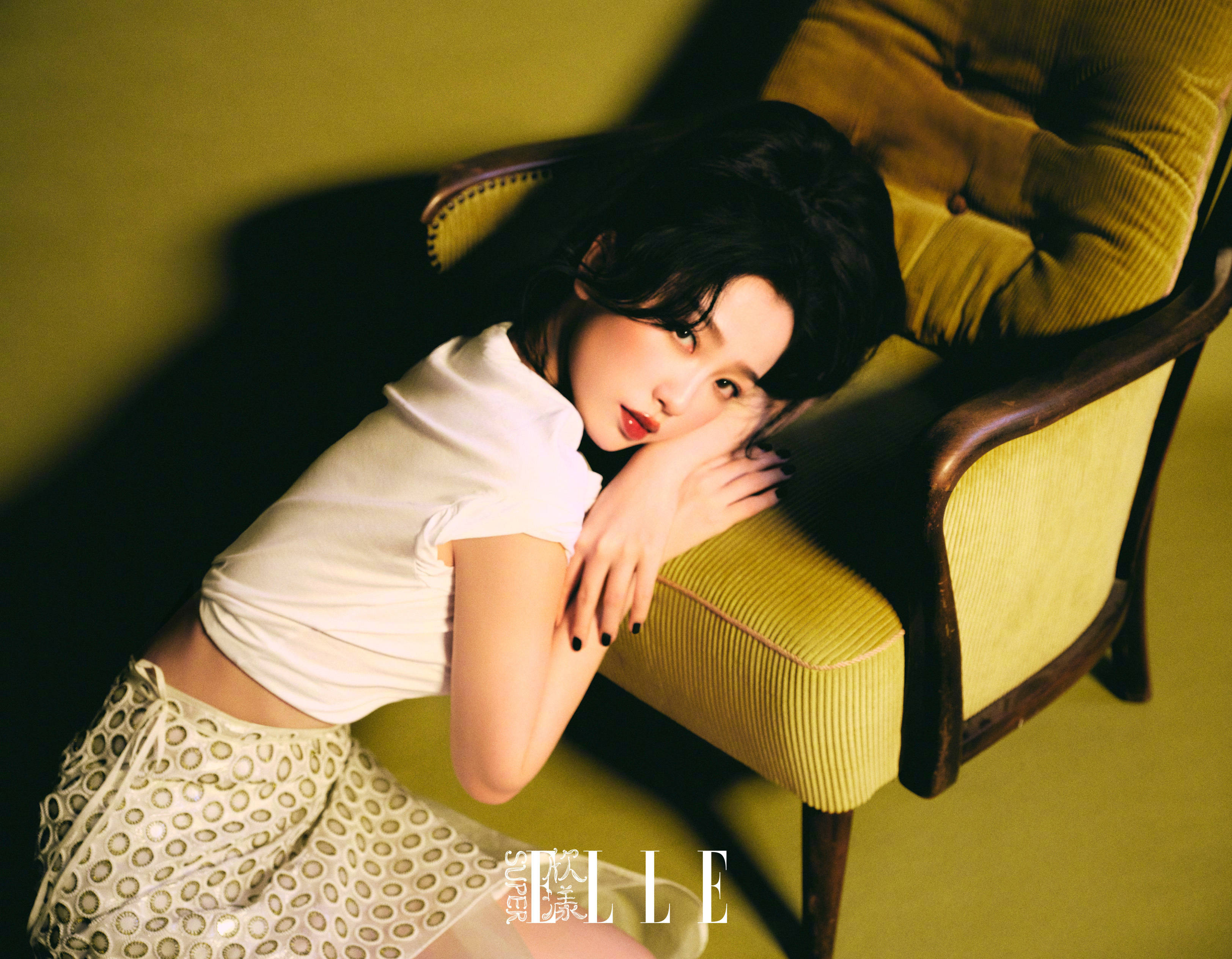 Pre - นิตยสาร Super ELLE YuShuxin อวี๋ซูซิน EstherYu 2023