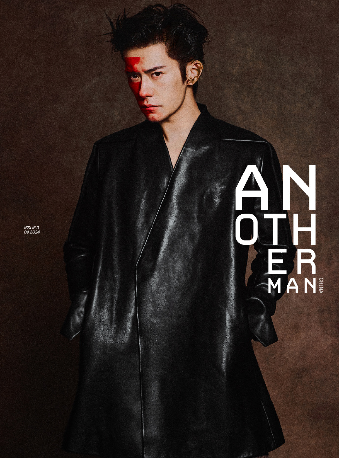 Pre - นิตยสาร Another Man อี้หยางเซียนซี YiYangQianXi แจ็กสันหยี/JacksonYee 2024+การ์ด+โปสเตอร์