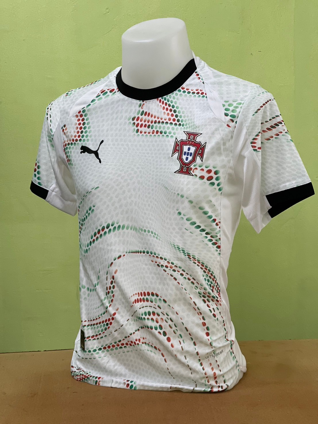 เสื้อทีมชาติ โปรตุเกส เยือน สีขาว เกรดนักเตะ 2025
