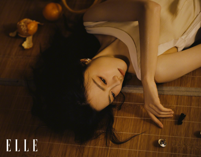 Pre - นิตยสาร ELLE จ้าวจินม่าย ZhaoJinmai 2/2025