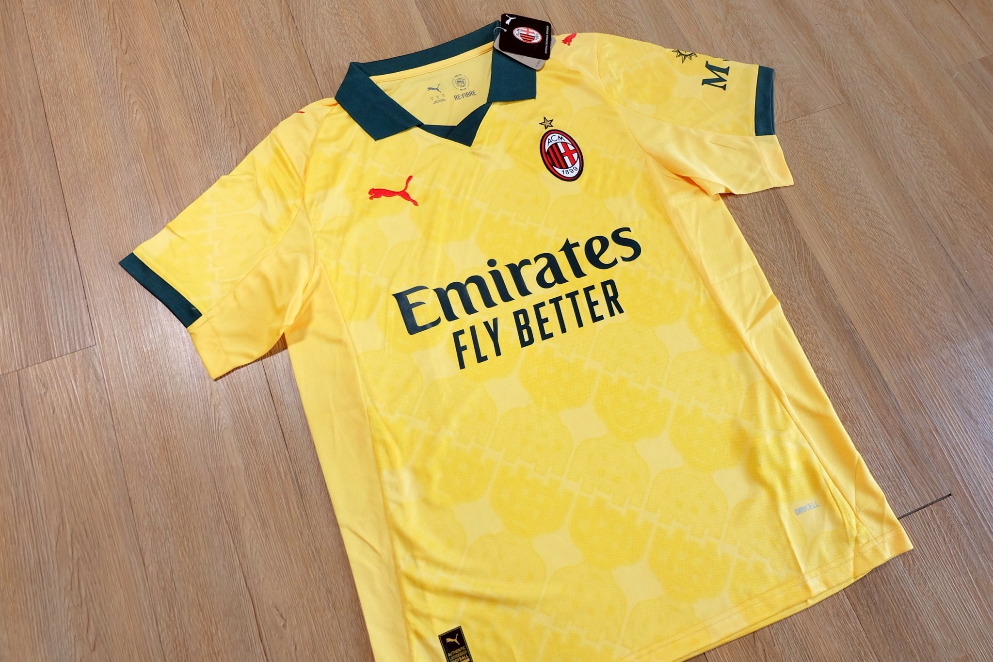 เสื้อฟุตบอล เอซี มิลาน เยือน สีเหลือง Fans Edition เกรดแฟนบอล 2025