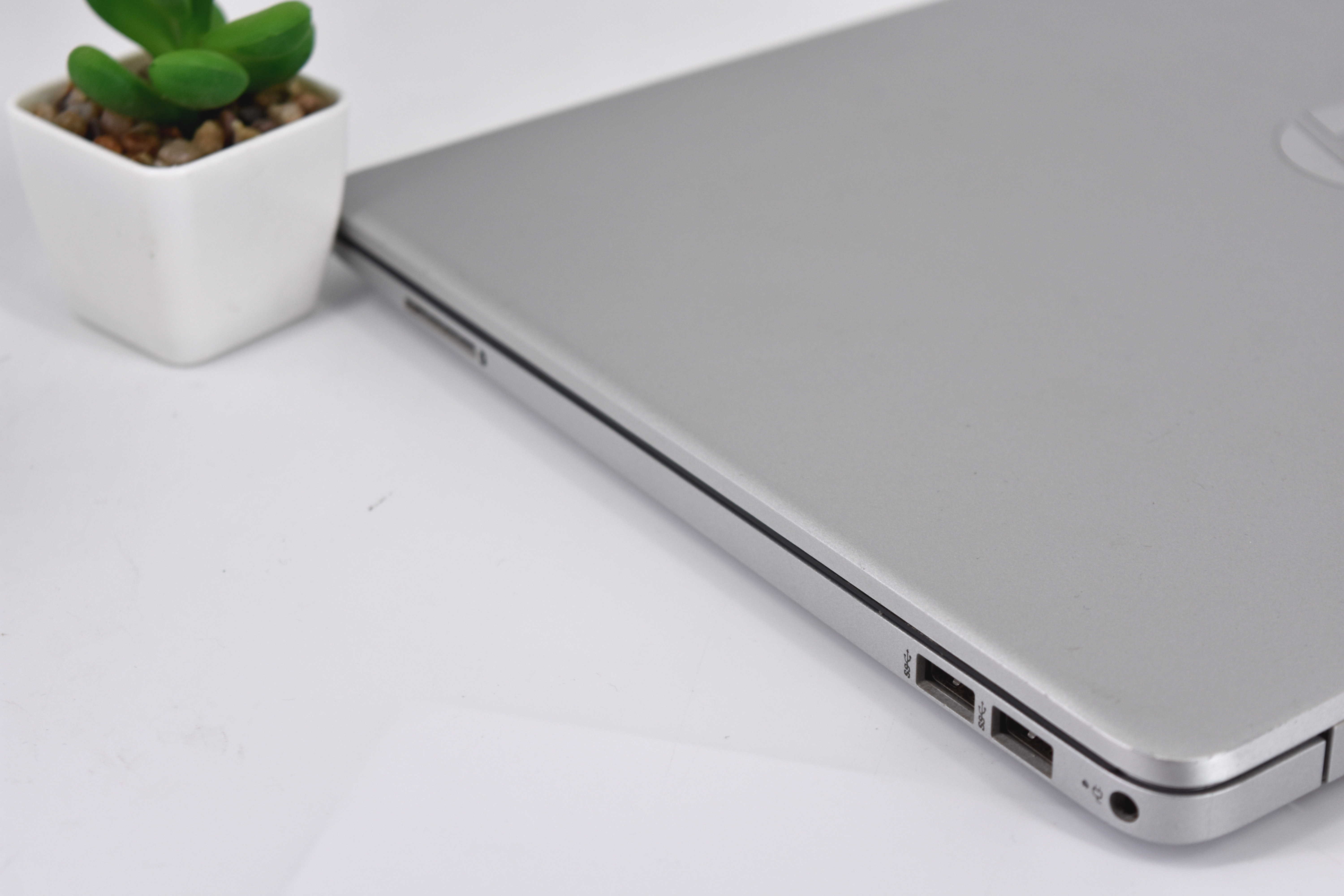 HP 15S-DU3011TX (SILVER)