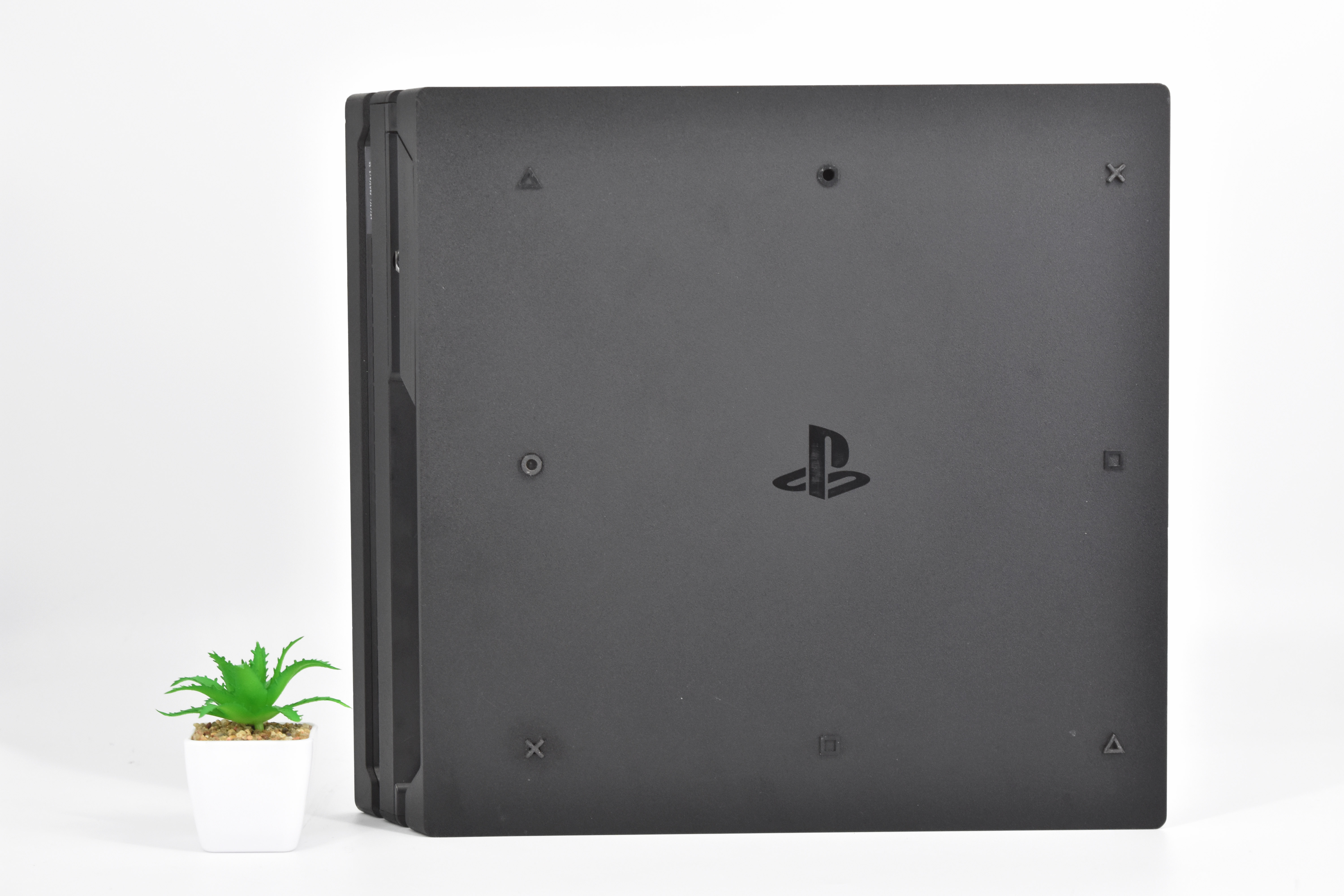 PS4 PRO 1 TB 4K HDR