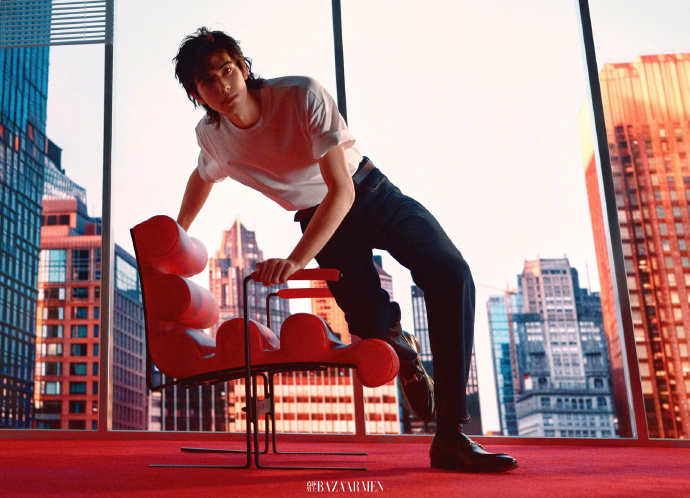 Pre - นิตยสาร Harper's Bazaar Men ซ่งเวยหลง SongWeilong 2024