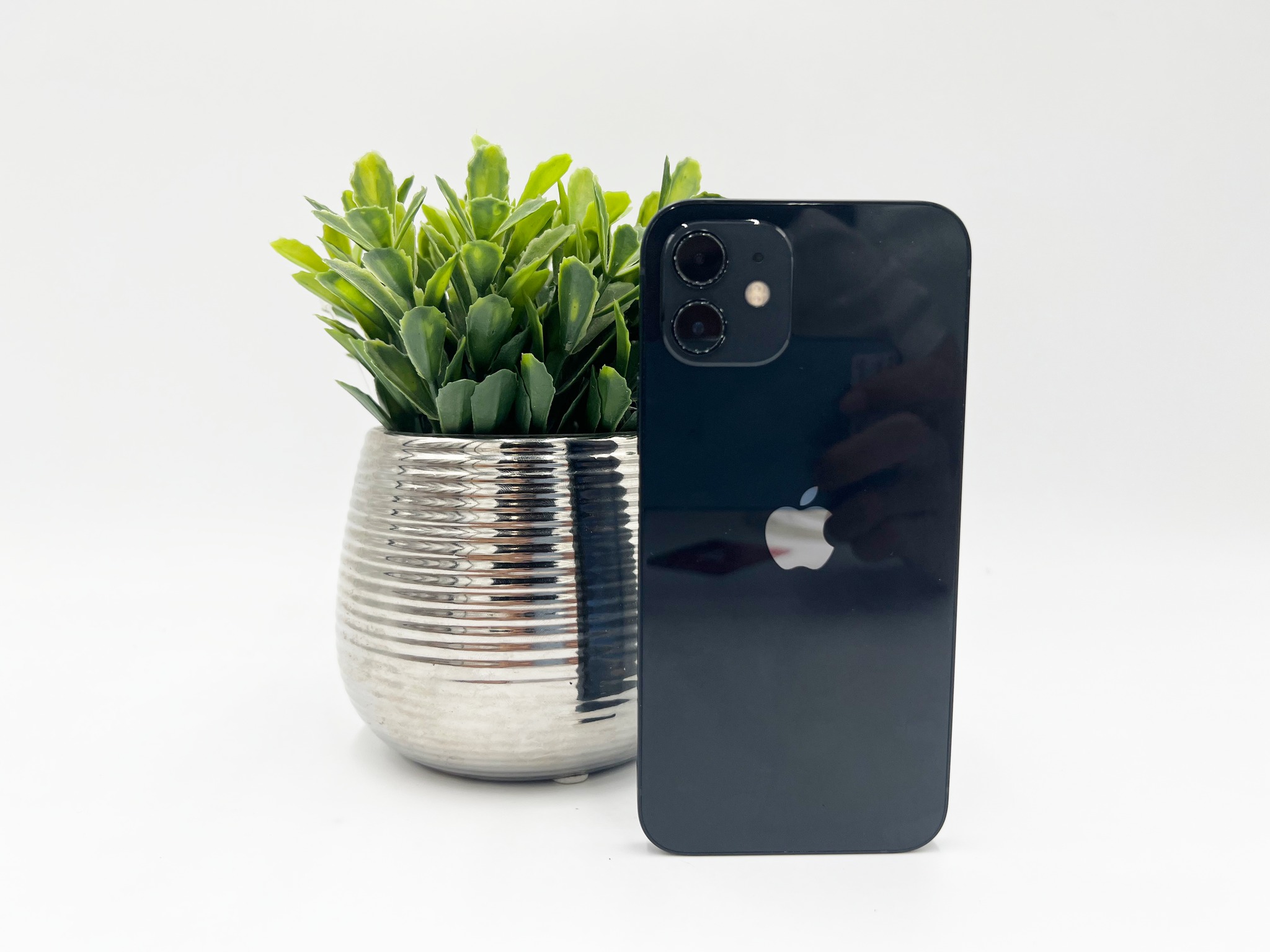 iPhone 12 64GB Black