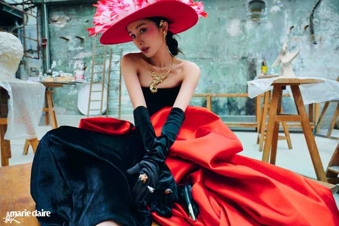 Pre - นิตยสาร marie claire หยางมี่ YangMi 2024