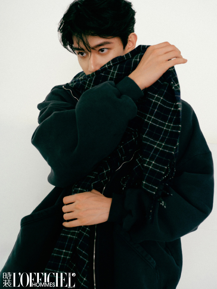 Pre - นิตยสาร L’Officiel Hommes เซี่ยจือกวง XiaZhiguang 2024