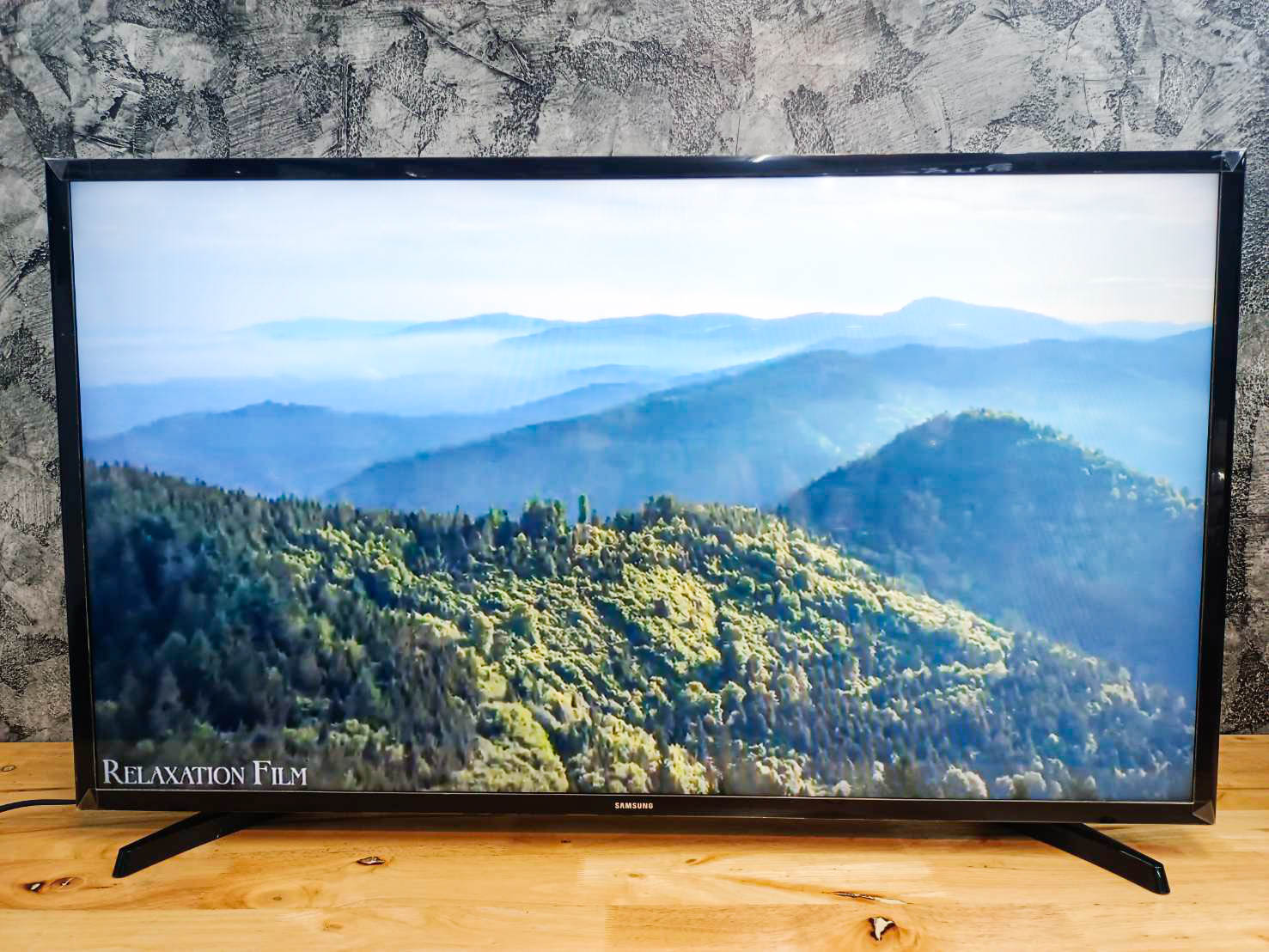 Samsung Smart TV 40 นิ้ว รุ่น UA40J5250DKXXT