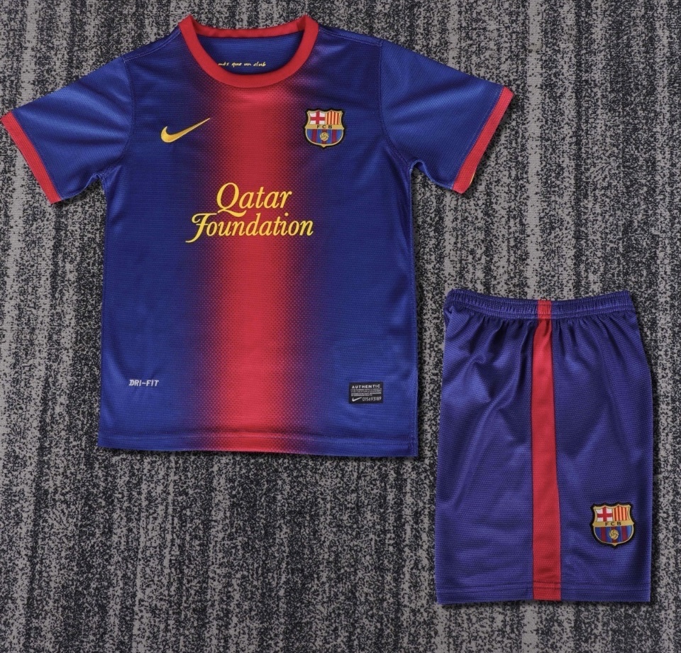 Retro ชุดฟุตบอลเด็กย้อนยุค - ทีมบาซ่า เกรดแฟนบอล