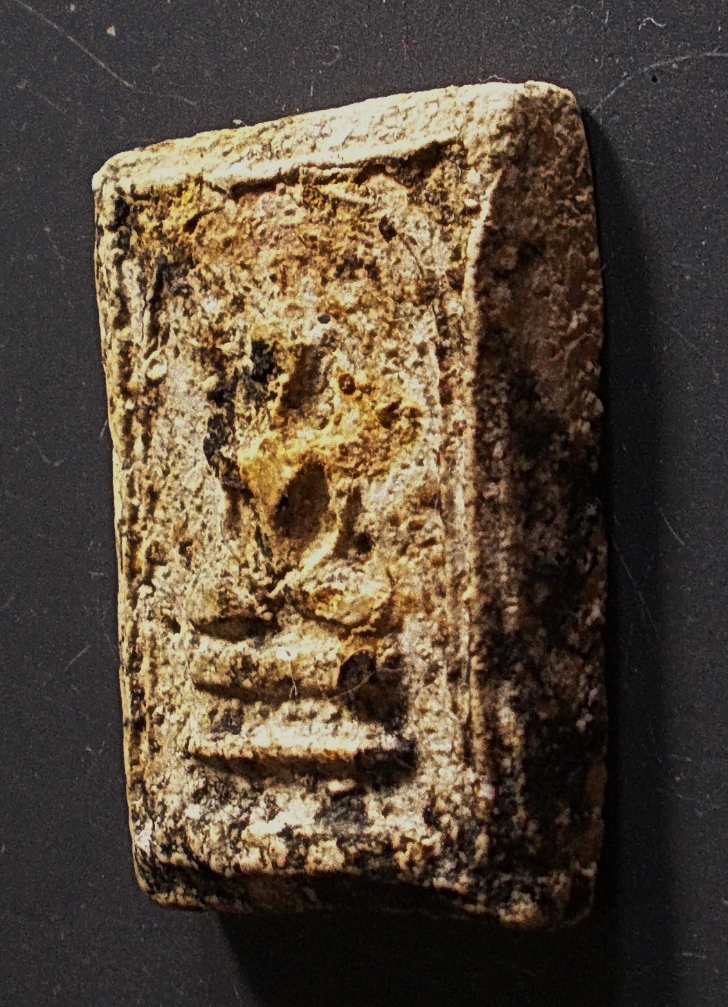 สมเด็จปิลันทน์ขาว พิมพ์ปรกโพธิ์