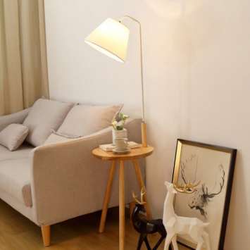 โคมไฟตั้งพื้นขาไม้ 3 ขา Modern minimalist มีโต๊ะกลม