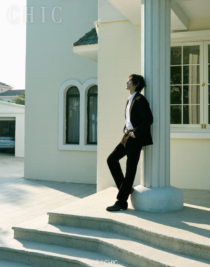 Pre - นิตยสาร CHIC วังตั๋ว wangduo 2025+การ์ด