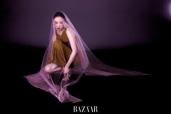 Pre - นิตยสาร Harper’s Bazaar หนีนี Nini 2024
