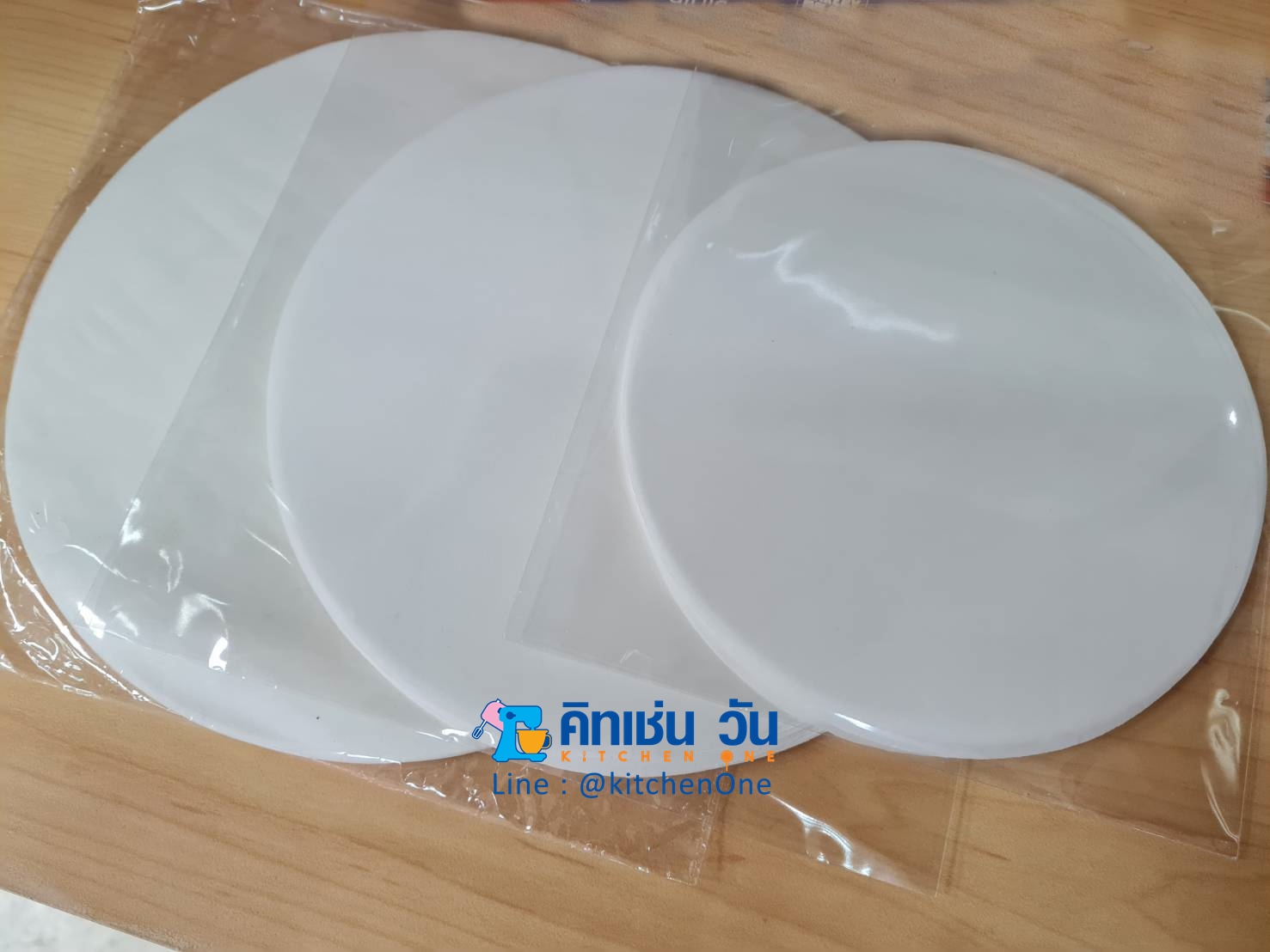 กระดาษไขรองอบ กระดาษรองอบ กระดาษรองพิมพ์เค้กปอนด์ กระดาษไขกลม แพ็ค100แผ่น สำหรับพิมพ์ 1,2,3 ปอนด์