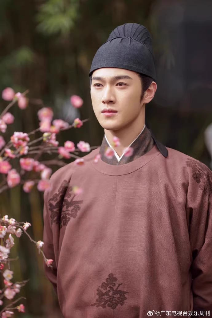 Pre - นิตยสาร Entertainment Weekly หลี่หยุนรุ่ย LiYunRui เสี่ยวหลิน 2023