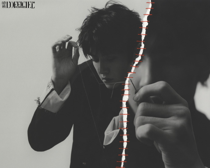 Pre - นิตยสาร L'Officiel Hommes เฉินเจ๋อหย่วน 陈哲远 ChenZheyuan 2025 A/B/C+การ์ด