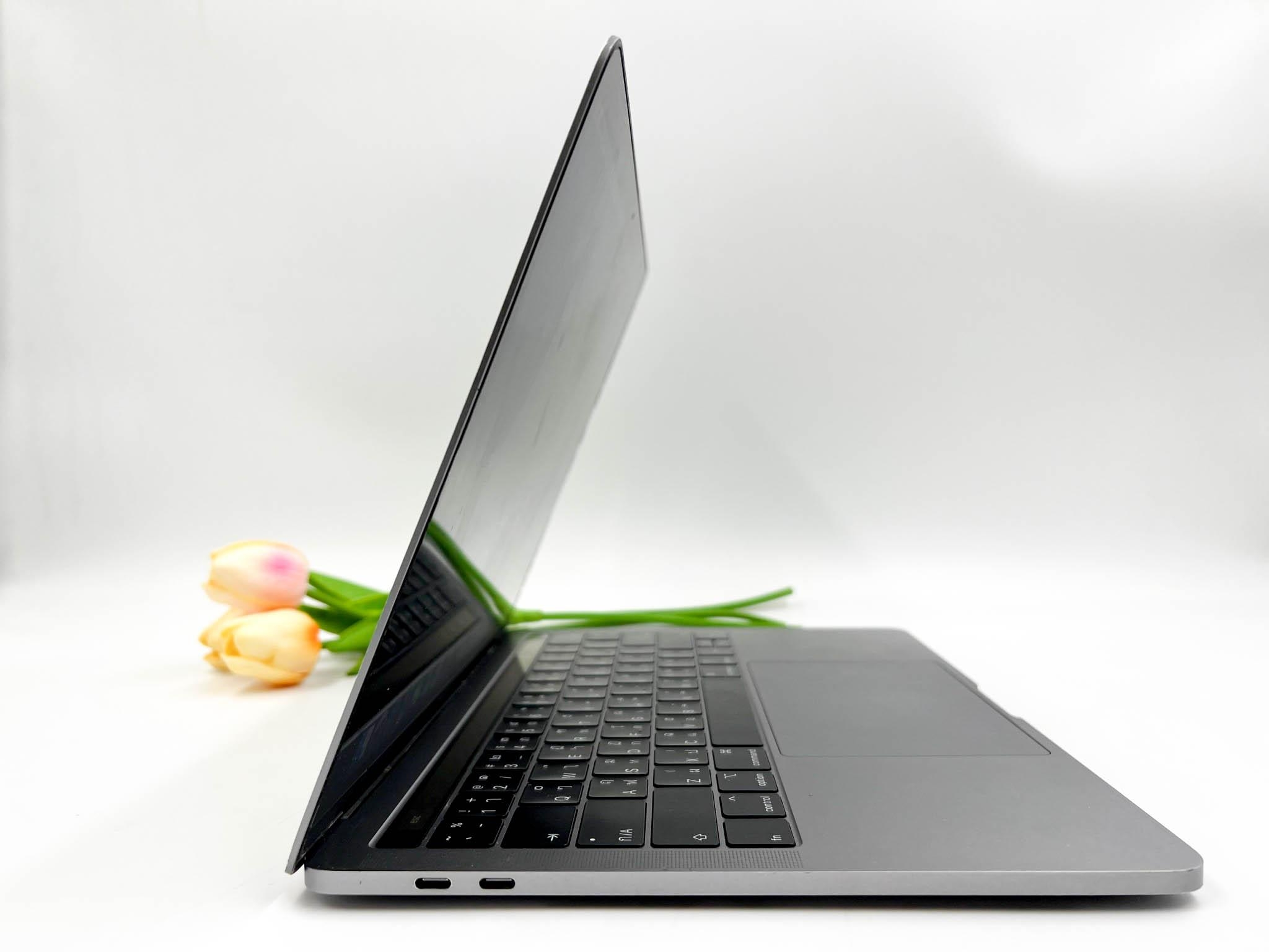 MacBook Pro (13-inch, 2018)