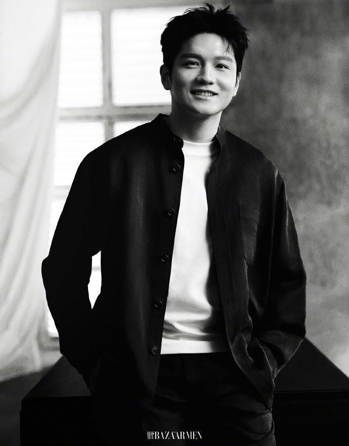 Pre - นิตยสาร Harper's Bazaar Men FanZhendong 2025/นักเทเบิลเทนนิส 樊振东