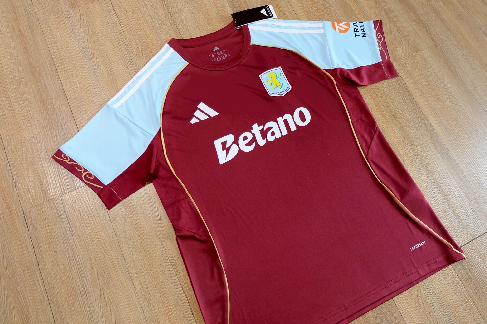 เสื้อฟุตบอล เเอสตัน วิลล่า เหย้า Fans Edition เกรดแฟนบอล 2025