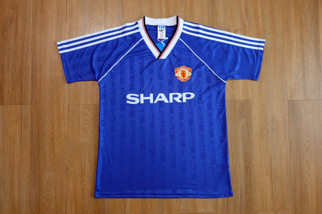 Retro เสื้อบอลย้อนยุค แมนยู Third ชุดสาม 1988-90 น้ำเงิน