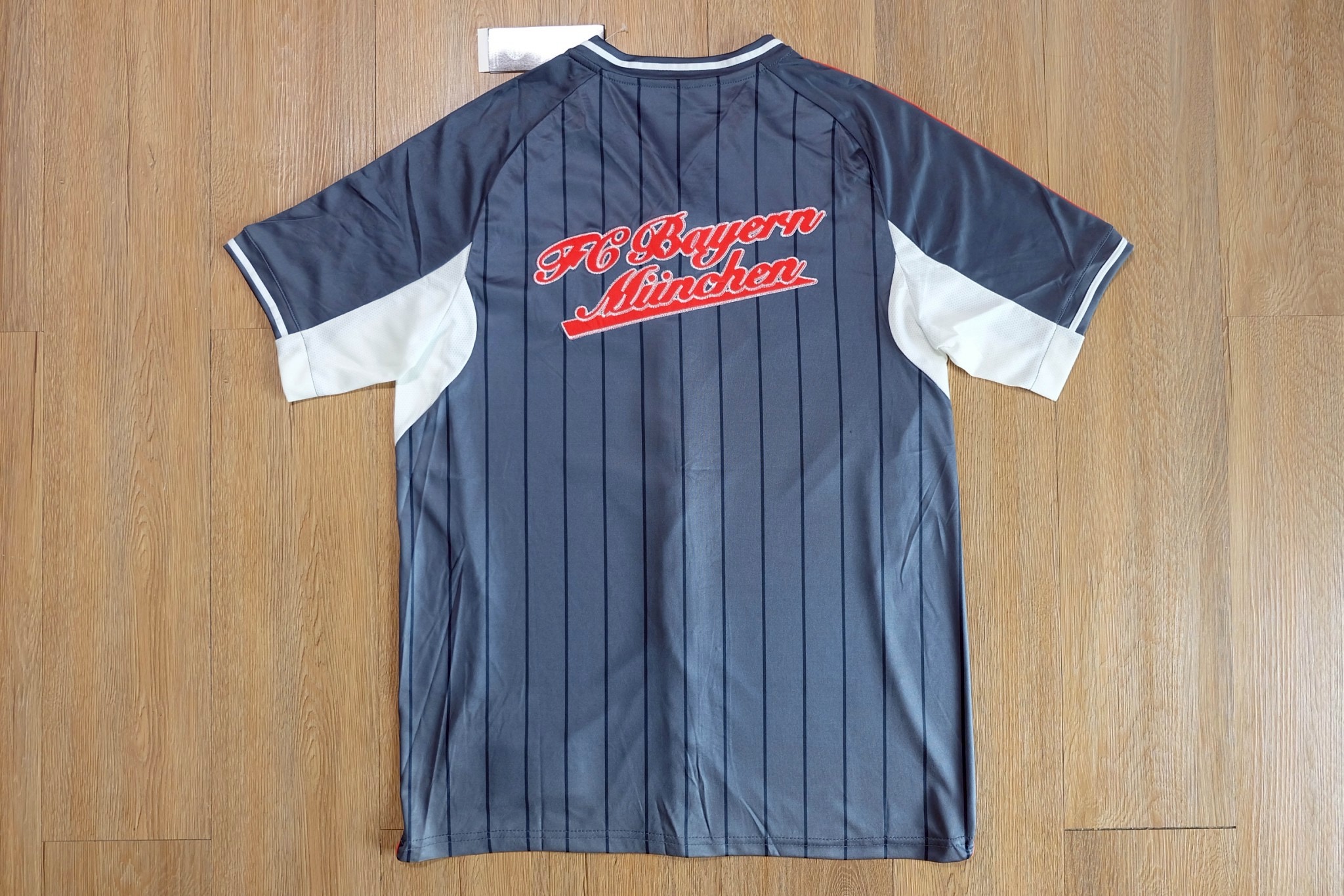 เสื้อเบสบอล Baseball ทีมบาเยิน สีกรมท่า เกรดเเฟนบอลพรีเมี่ยม 2025