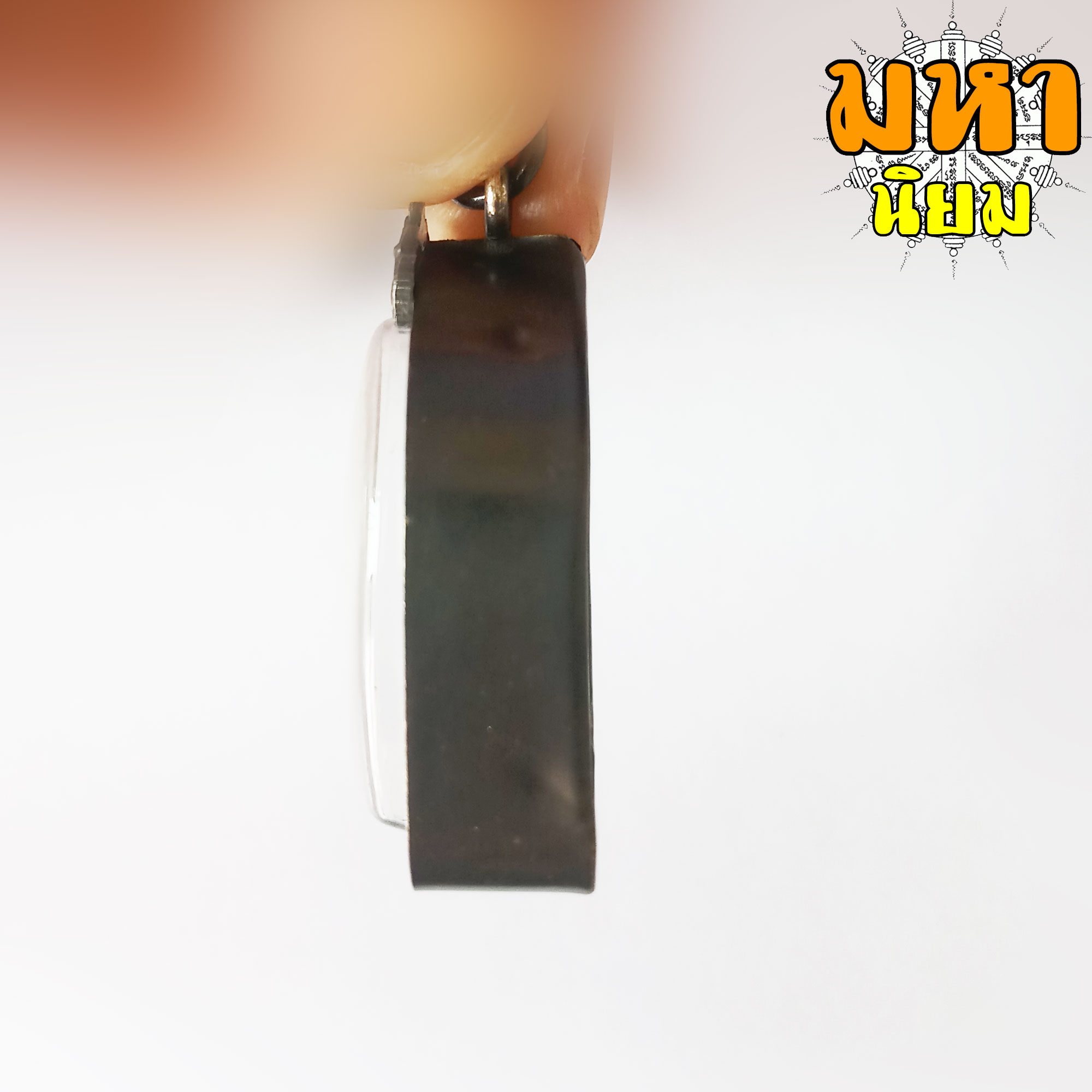 พระซุ้มกอ กำแพงเพชร เลี่ยมกรอบโลหะ ไม่ทราบที่มาแน่ชัด