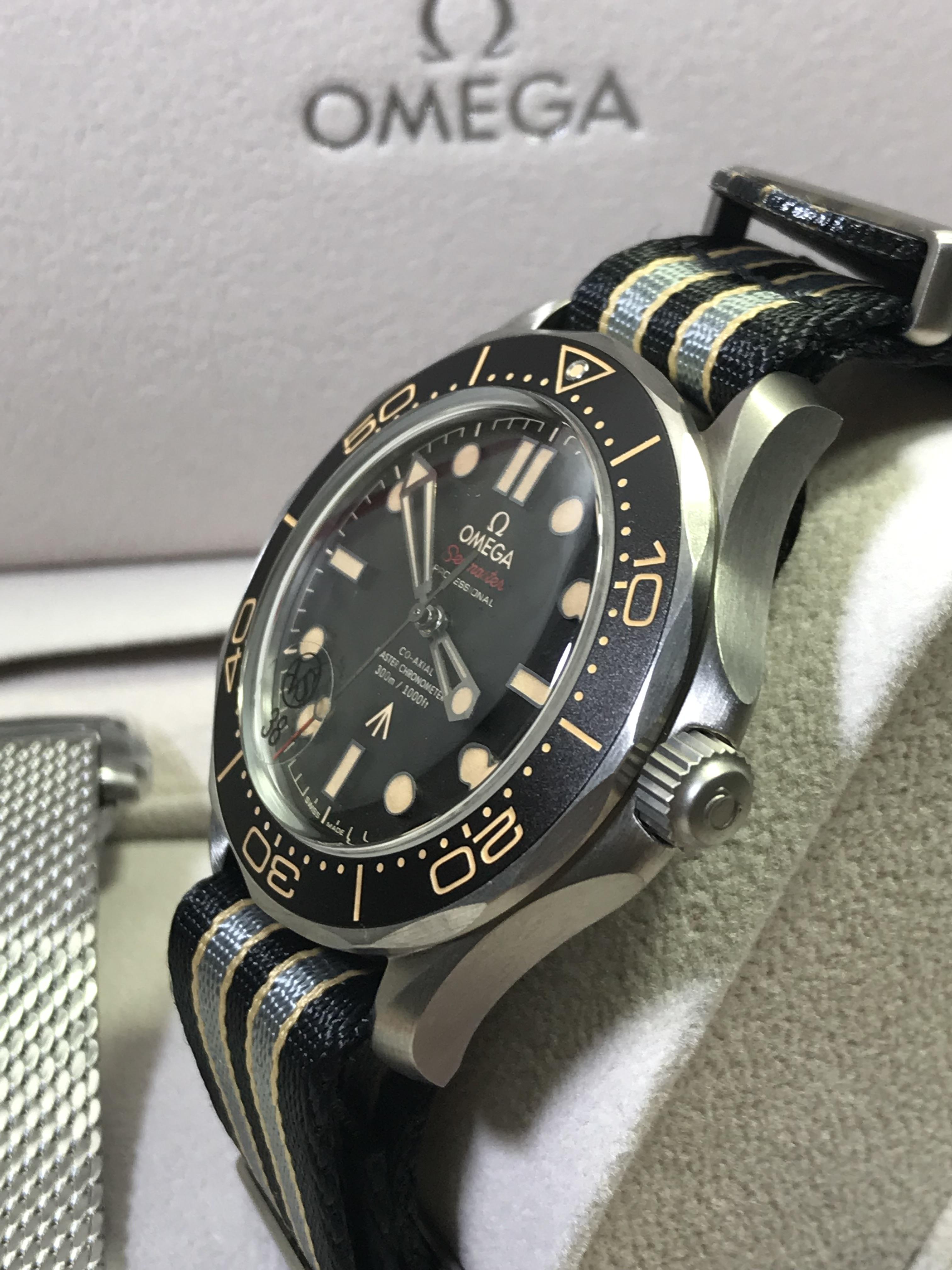 OMEGA Seamaster Diver300M 007 Edition