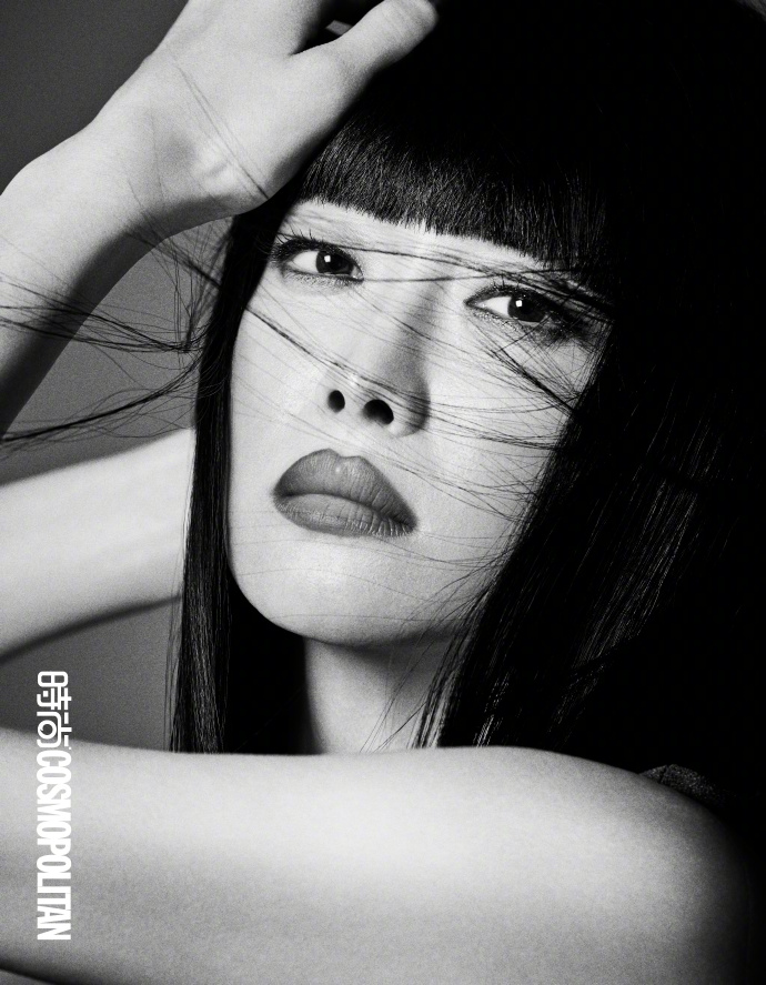 Pre - นิตยสาร 时尚 COSMO วิคตอเรียซ่ง ซ่งเชี่ยน VictoriaSong SongQian 宋茜 2025