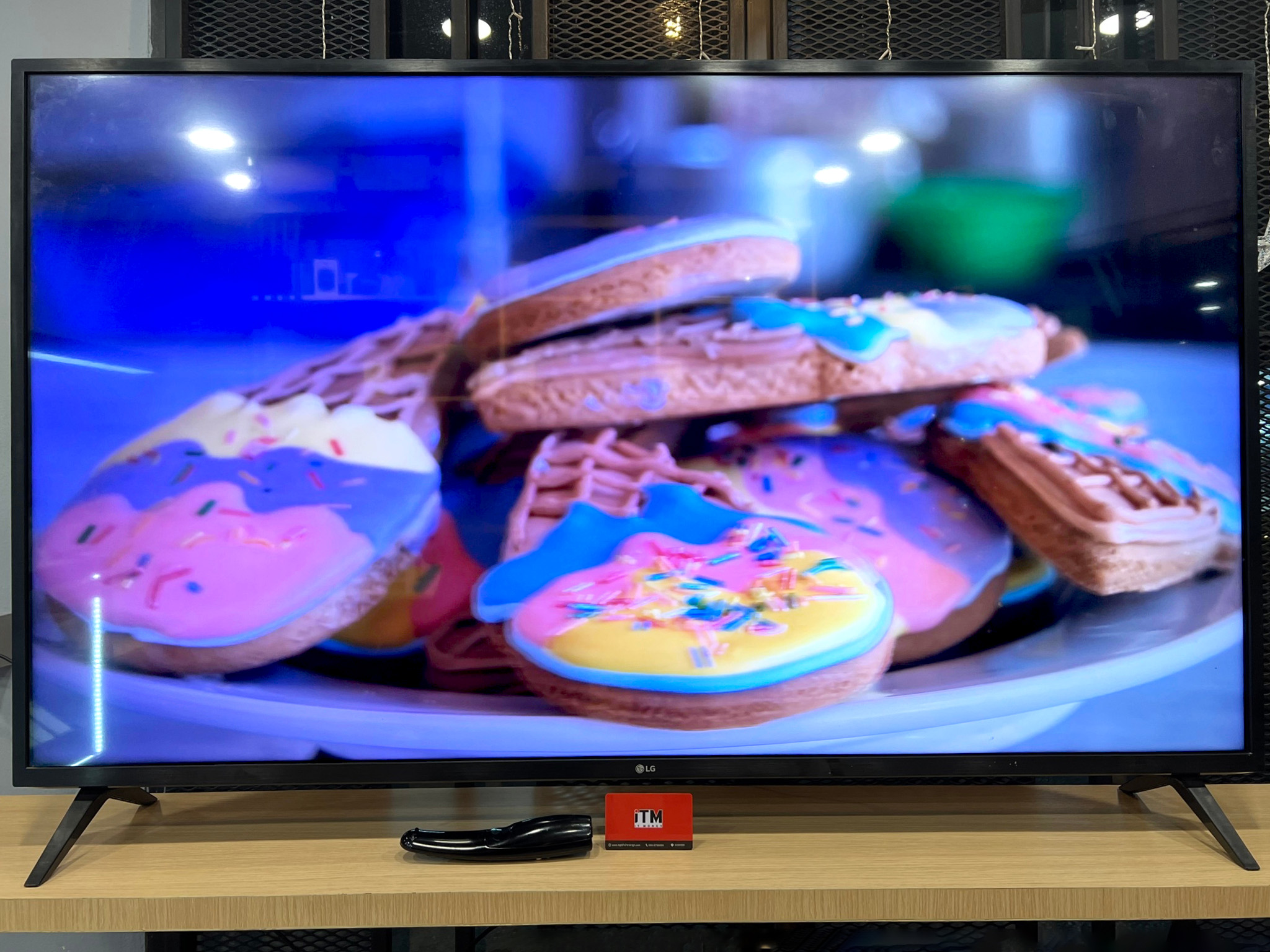 LG UHD 4K Smart TV รุ่น 55UM7300PTA