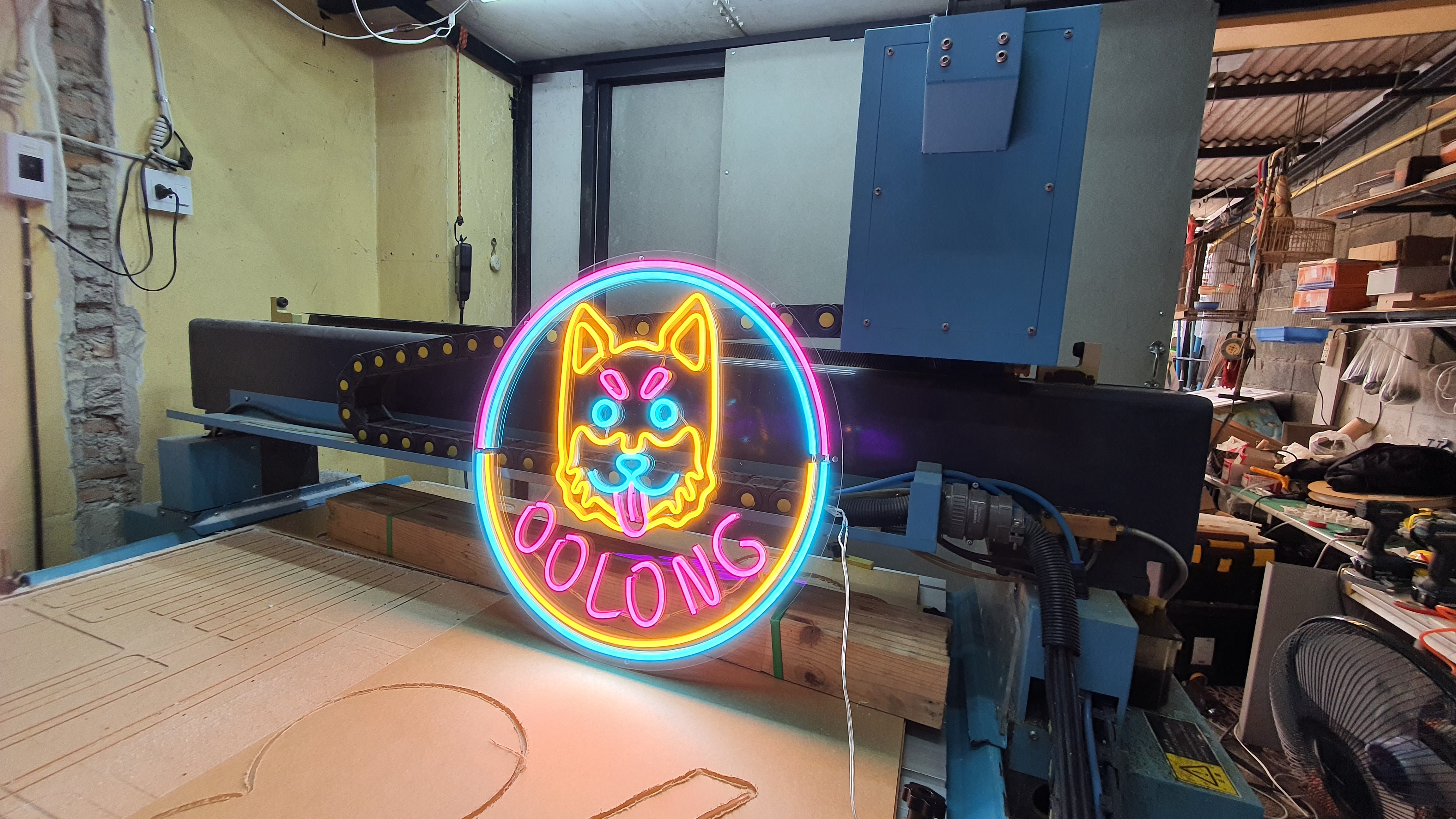 neon sign วงกลมน้องหมาน่ารัก ขนาดเส้นผ่าศูนย์กลาง 50 cm