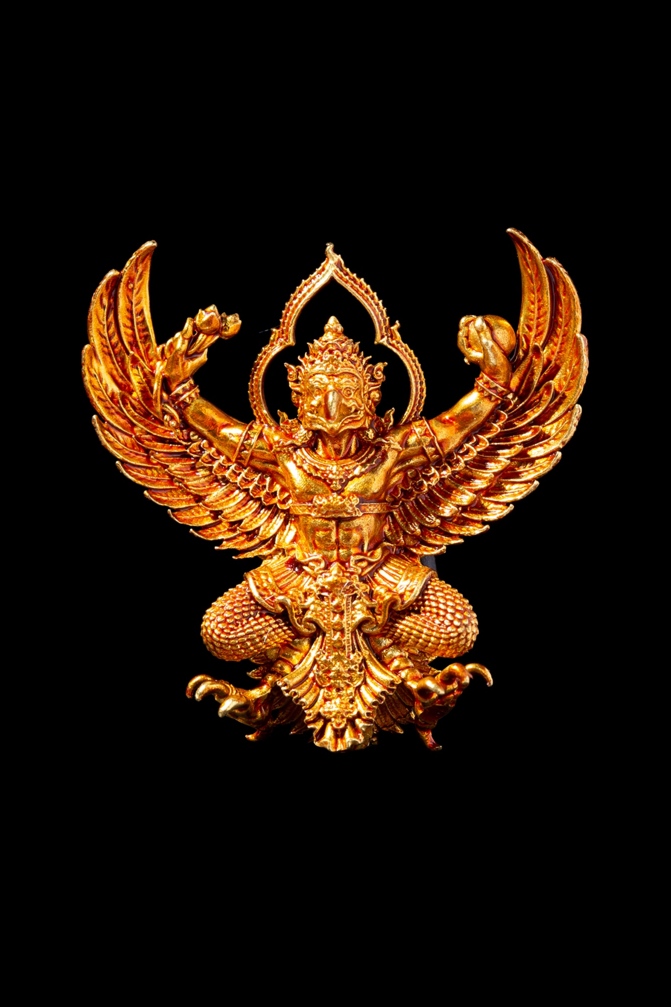 พญาครุฑพุทธบูชา เศรษฐีมหาเศรษฐี วัดครุฑธาราม พระนครศรีอยุธยา เนื้อทองเมฆาขัดยาแดง แจกศูนย์จอง