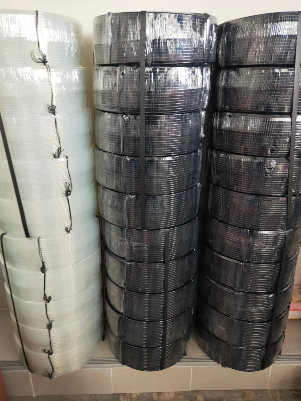 4.ท่อไนล่อน Nylon Tube สีขาว,สีดำ ขนาด 8x10 mm. (8x10มม.)