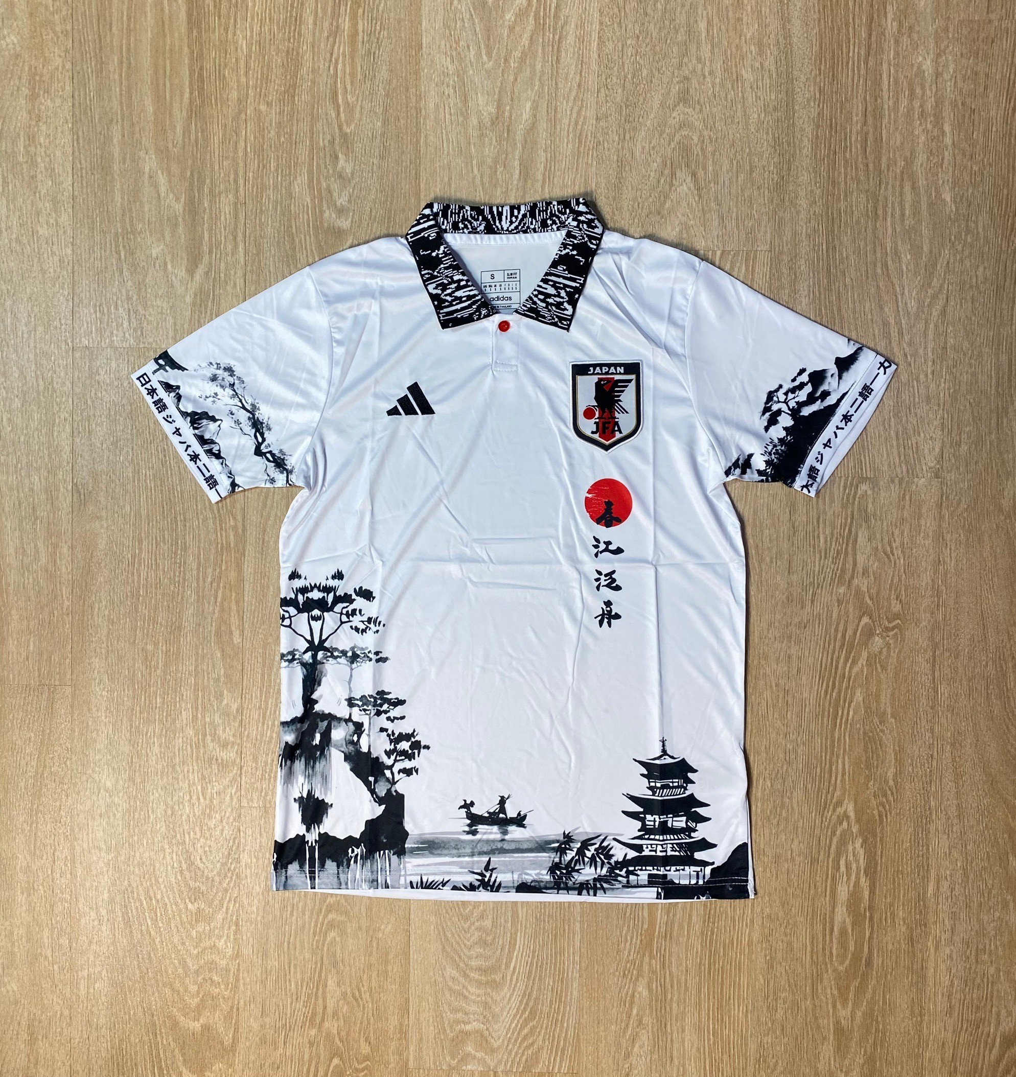 เสื้อฟุตบอลทีมชาติ ญี่ปุ่น เกรดแฟนบอล 2024
