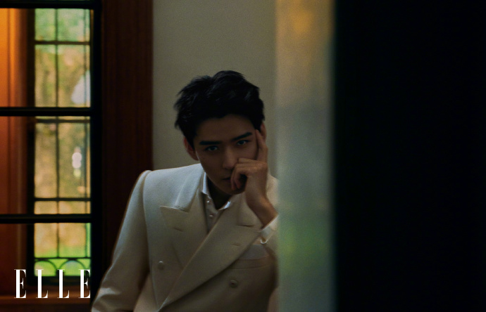 Pre - นิตยสาร ELLE China กงจวิ้น SimonGong 2024