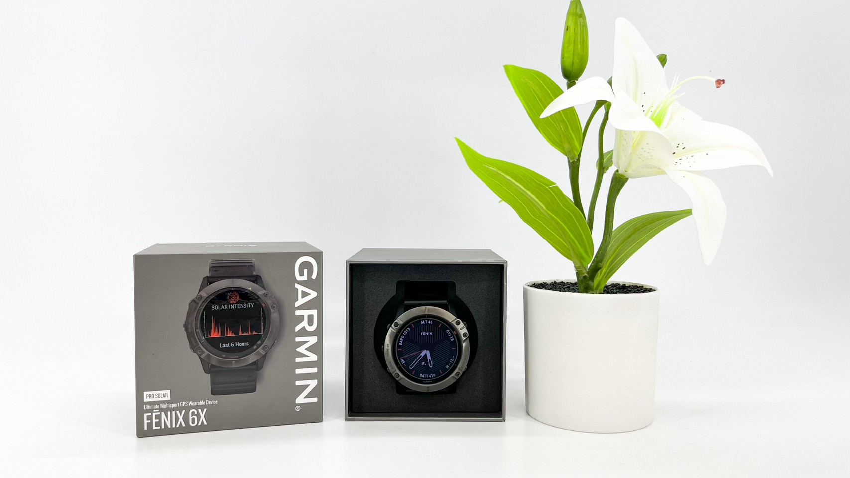 Garmin fēnix 6X Pro Solar - Titanium Carbon Gray DLC with Black Band