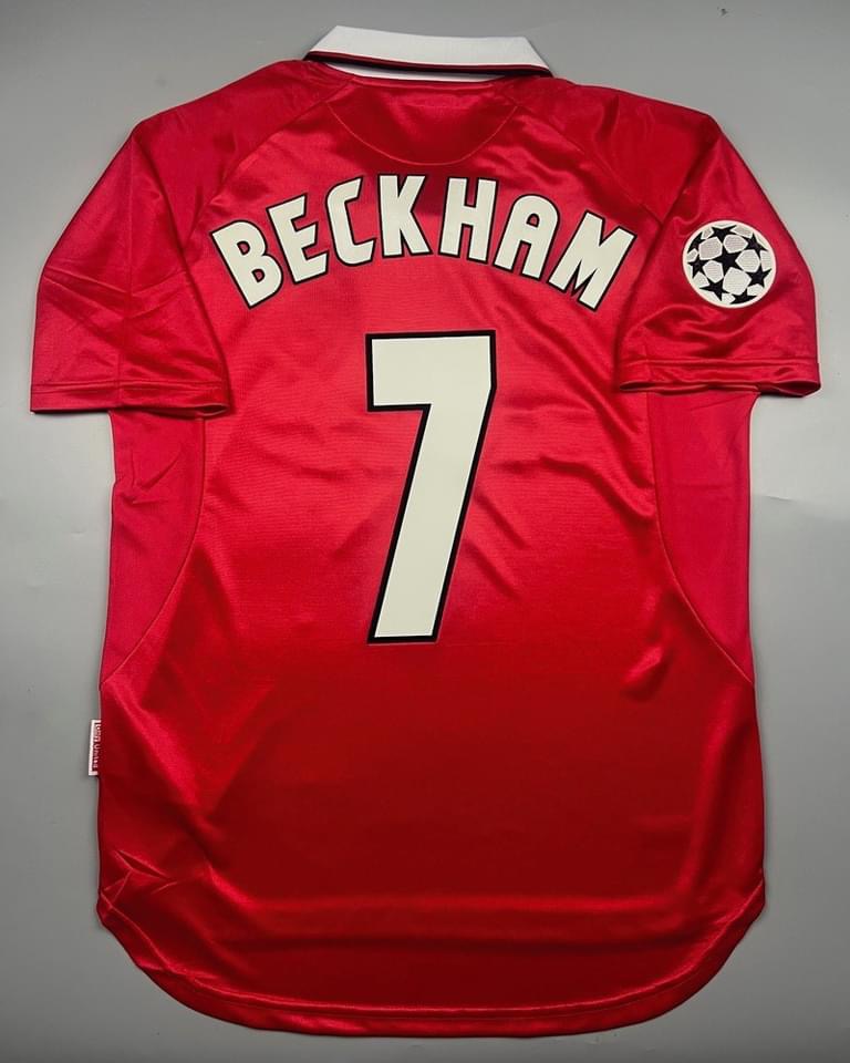 Retro เสื้อฟุตบอลย้อนยุค แมนยู เหย้า ปี 1999 +BECKHAM # 7 อามลูกบอล