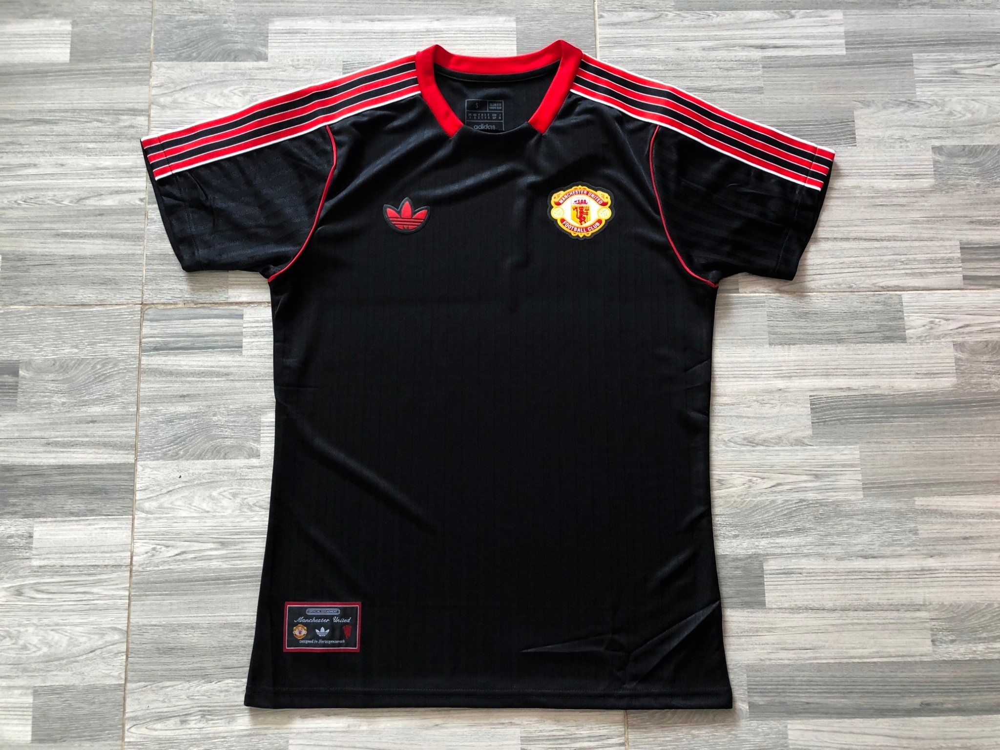 เสื้อฟุตบอลแมนเชสเตอร์ยูไนเต็ด ชุดซ้อม Player Edition 2025
