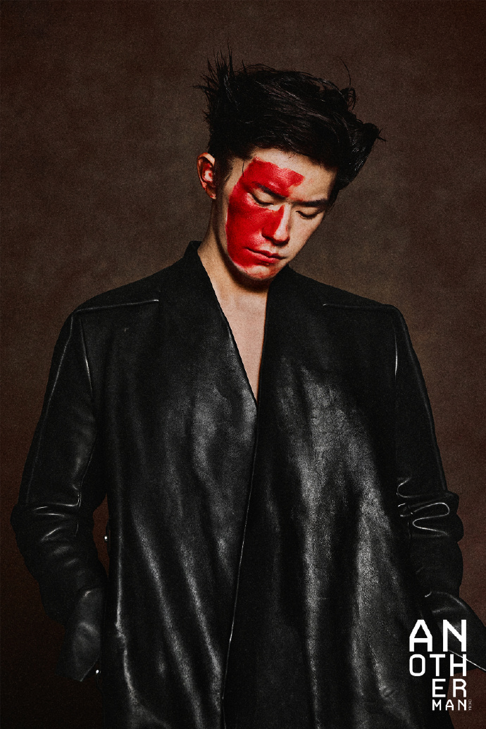 Pre - นิตยสาร Another Man อี้หยางเซียนซี YiYangQianXi แจ็กสันหยี/JacksonYee 2024+การ์ด+โปสเตอร์