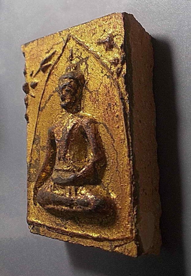 พระเจ้าสิบชาติ พระแผงตัดเดี่ยว กรุวัดกระชาย อยุธยา ปางมารวิชัย พิมพ์ใหญ่ รักทองเดิมๆ (ขายแล้ว)