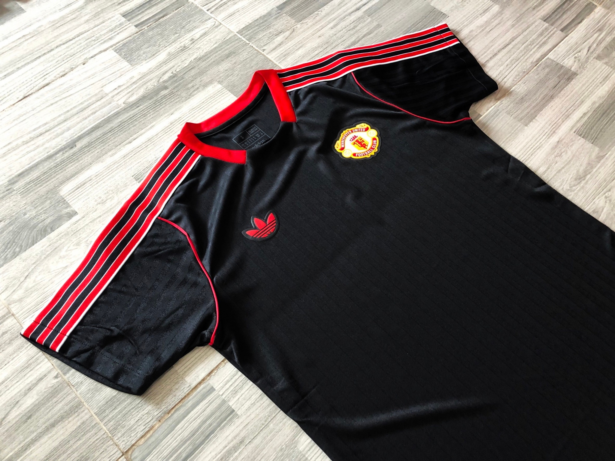 เสื้อฟุตบอลแมนเชสเตอร์ยูไนเต็ด ชุดซ้อม Player Edition 2025