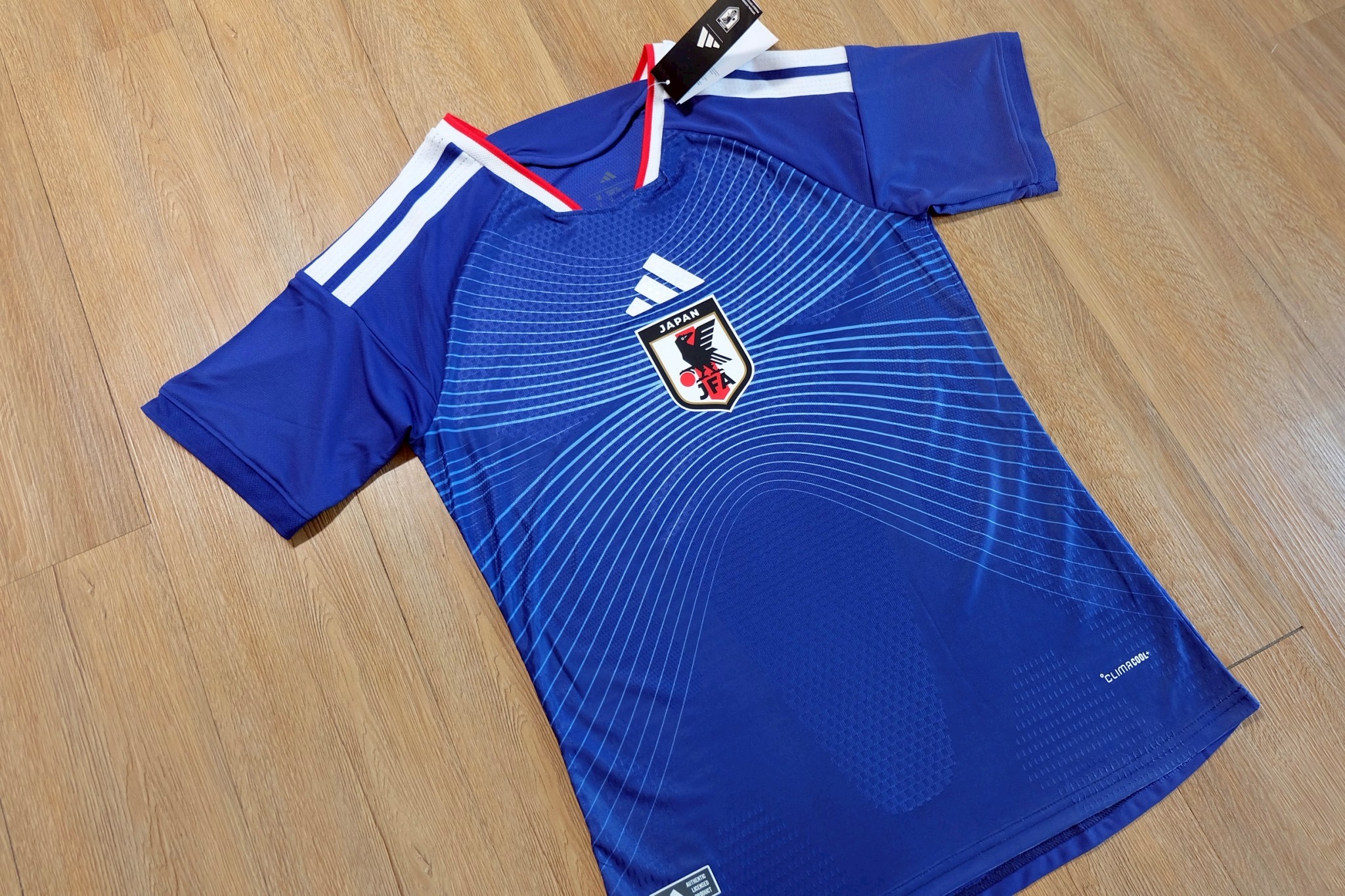 มาใหม่เสื้อฟุตบอลทีมชาติญี่ปุ่น เหย้า สีน้ำเงิน สำหรับผู้ชาย Player Edition เกรดนักเตะ 2026