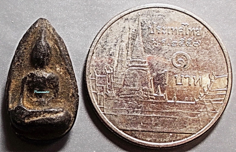 พระพิจิตรเม็ดน้อยหน่า กรุท่าฉนวน
