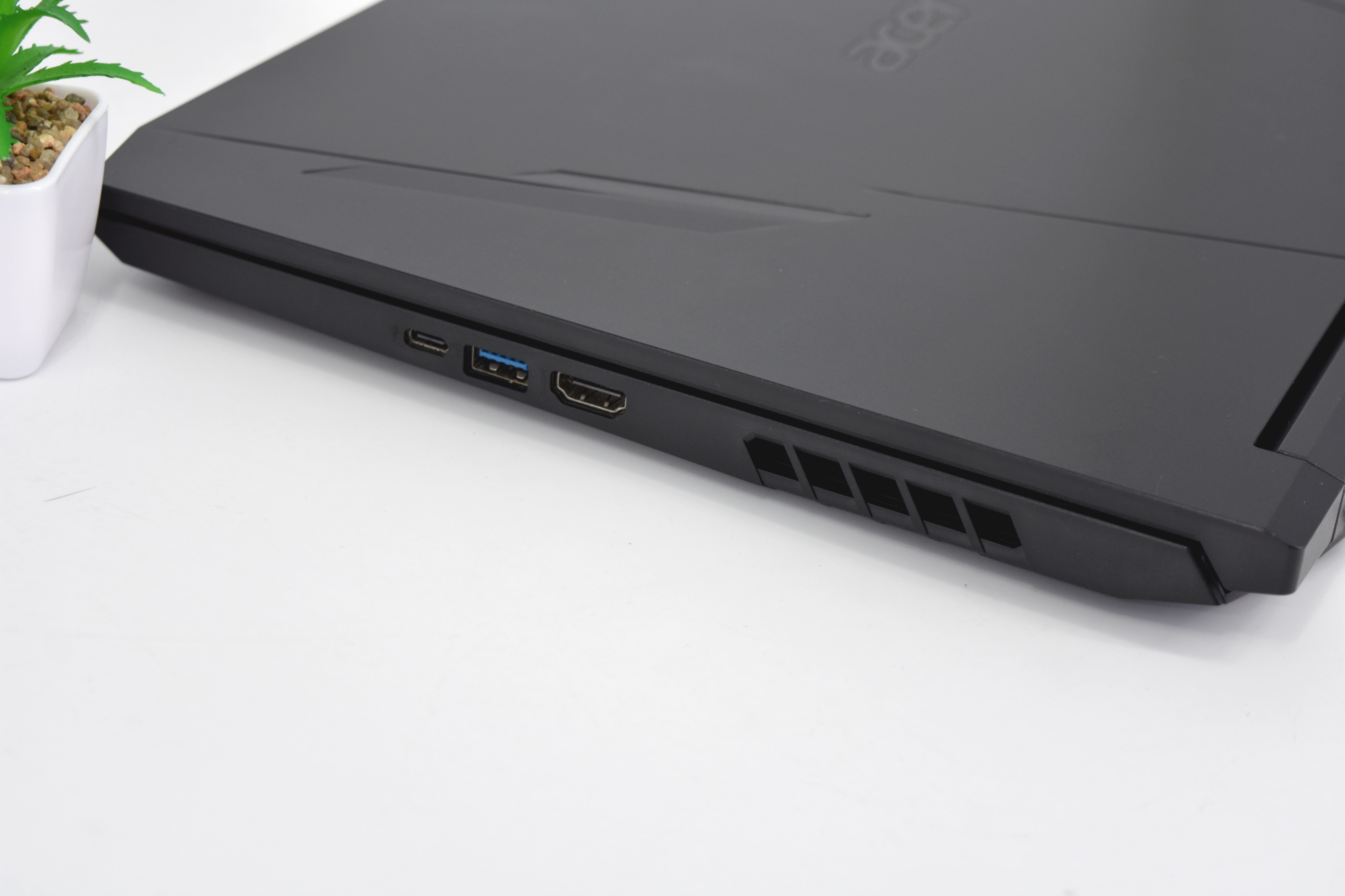ACER NITRO 5 AN515-57-58LR (SHALE BLACK)