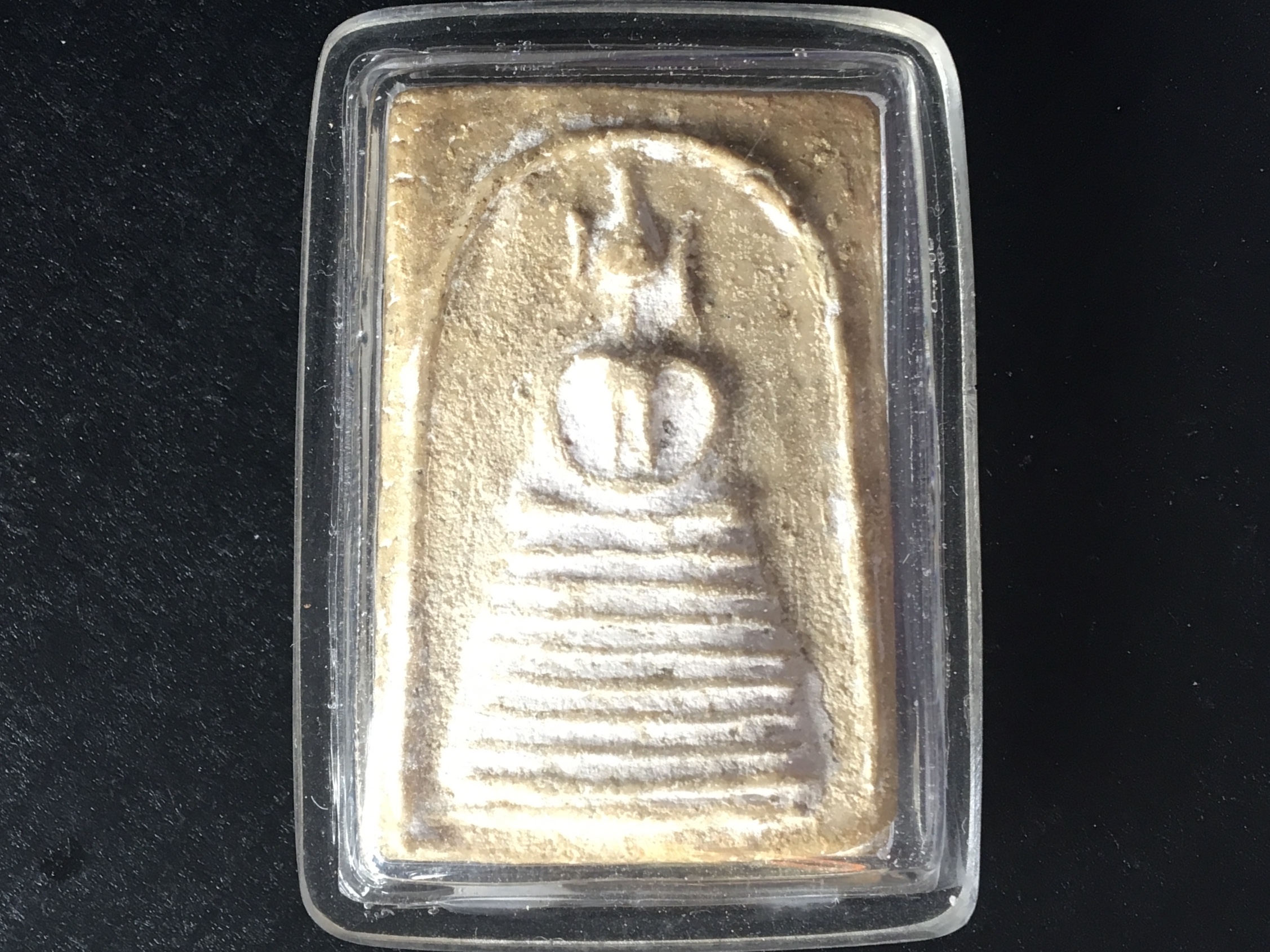 พระผงสมเด็จเกศไชโย พิมพ์9ชั้น รุ่นสร้างเขื่อน