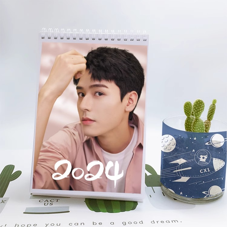 Pre - ปฏิทินตั้งโต๊ะลาย GongJun กงจวิ้น SimonGong2024 (ไม่ใช่สินค้าอฟช.)