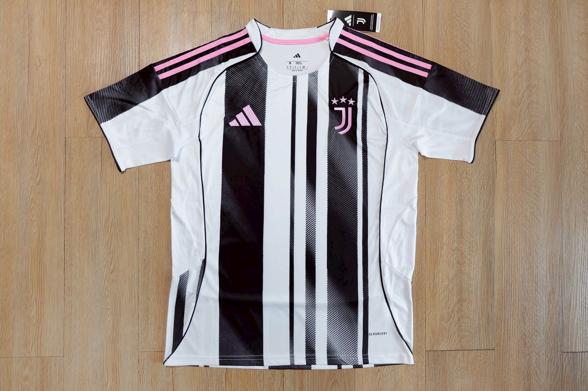 เสื้อฟุตบอล ยูเวนตุส เหย้า Fans Edition เกรดแฟนบอล 2026