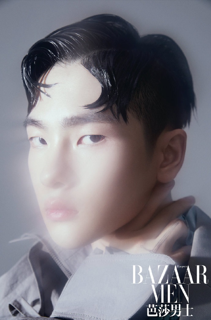 Pre นิตยสาร Bazaar ปกโจวเจิ้นหนาน ZhouZhennan