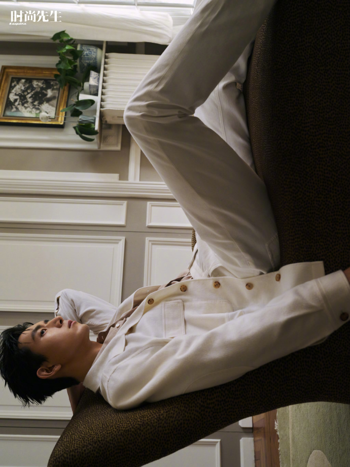 Pre - นิตยสาร Esquire หลี่เซี่ยน LiXian 2024